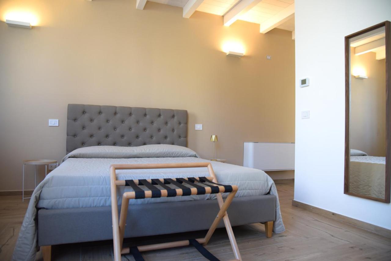 Serenity Apulian Rooms Trepuzzi Экстерьер фото