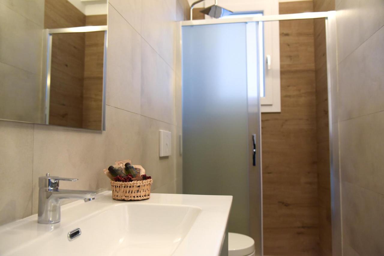 Serenity Apulian Rooms Trepuzzi Экстерьер фото